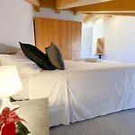 Thiago Home-elegant Mansarda Santa Giulia Square Appartamento *